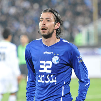 شكايت باشگاه استقلال اززندي