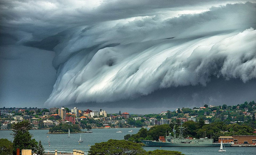 سونامی ابرها در استرالیا+تصاویر