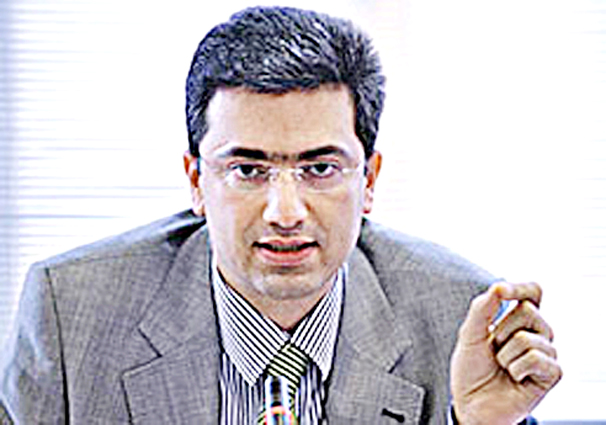  سلطانی: امسال سال سنگینی  برای اقتصاد کشور است