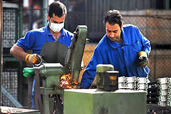 «سبد معیشت» برای  تعیین دستمزد کارگران ملاک می شود