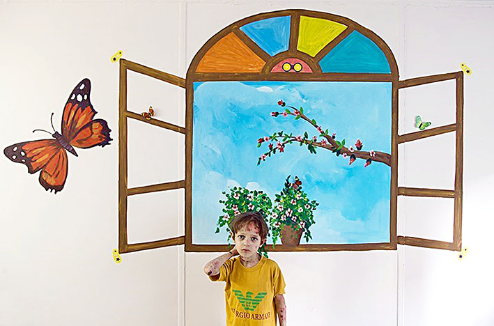 من یک «پروانه»‌ای هستم؛ تنیده در پیله درد