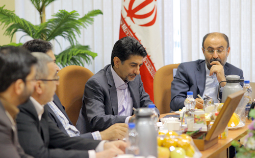 استان یزد، پتانسیل بالایی برای استقرار صنایع استراتژیک و کم‎‎آبخواه دارد.