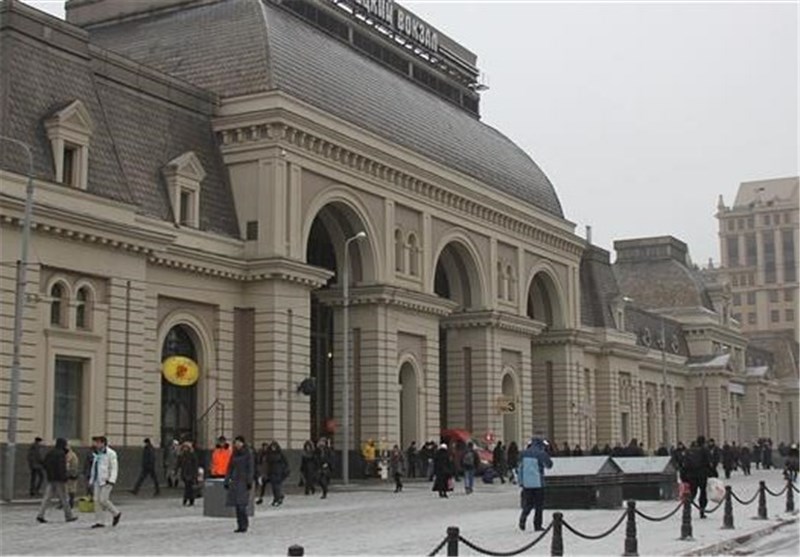  صدها مسافر ایستگاه راه‌آهن مسکو در پی تهدید حمله تروریستی تخلیه شدند 