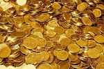 دستگيري كلاهبردار و کشف ۲۵۰۰ سکه تقلبي در ازنا