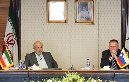 وزیر نیرو: ایران و اسلوونی برای اجرای طرح های آب و برق همکاری می کنند