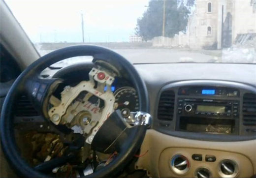رونمایی از خودروی بمب‌گذاری‌ شده بی‌سرنشین داعش + تصاویر 