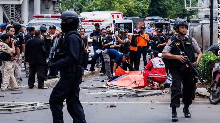 فیلم/ حملات تروریستی در پایتخت اندونزی