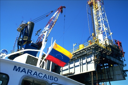 فروپاشی اقتصاد نفت محور ونزوئلا نزدیک است