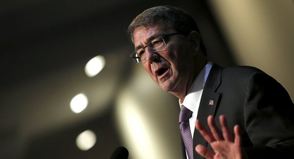 رایزنی کارتر و اشرف غنی درباره همکاری‌های نظامی 