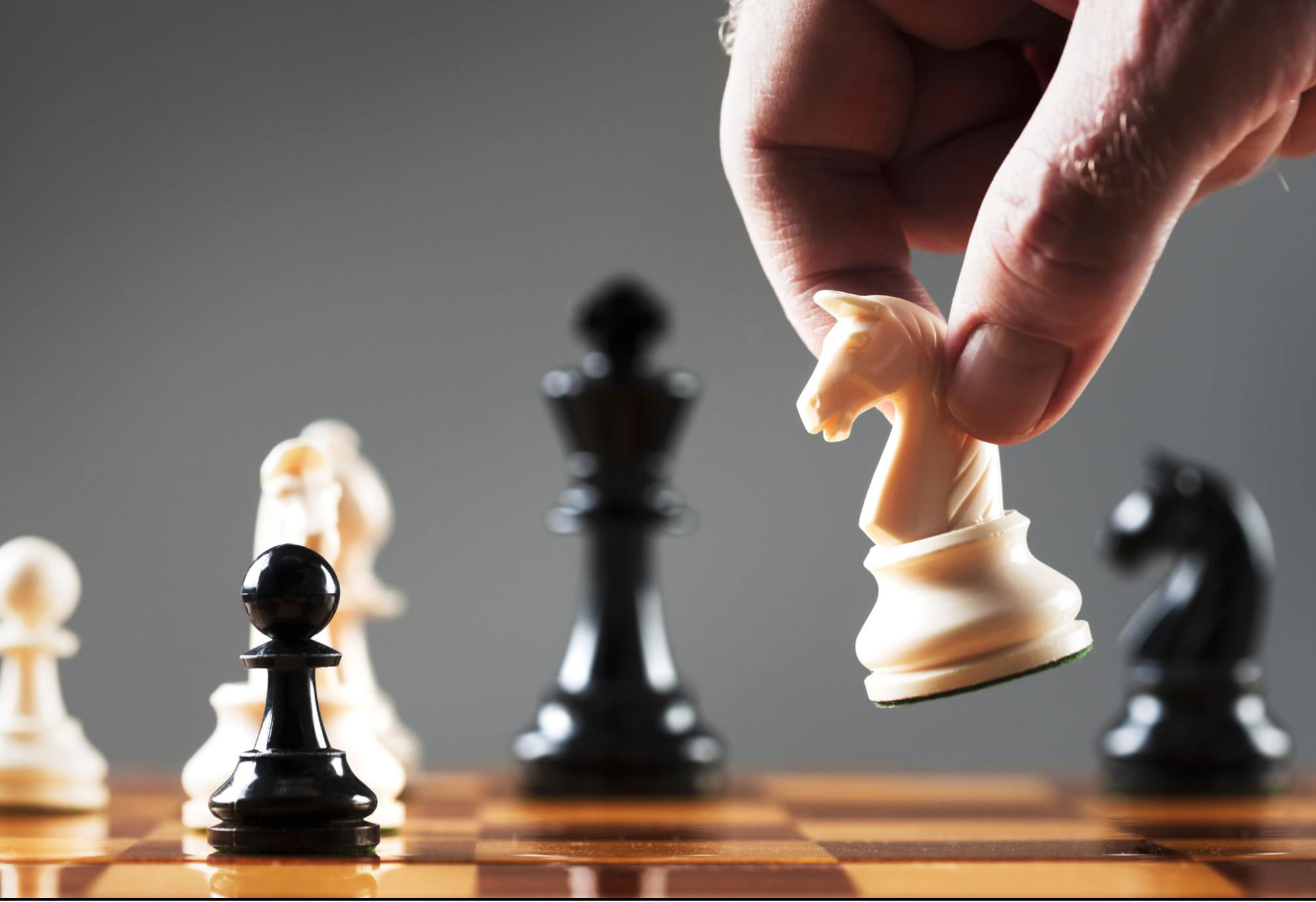 «کنسرو» مرد اول شطرنج ایران را به اتاق عمل کشاند