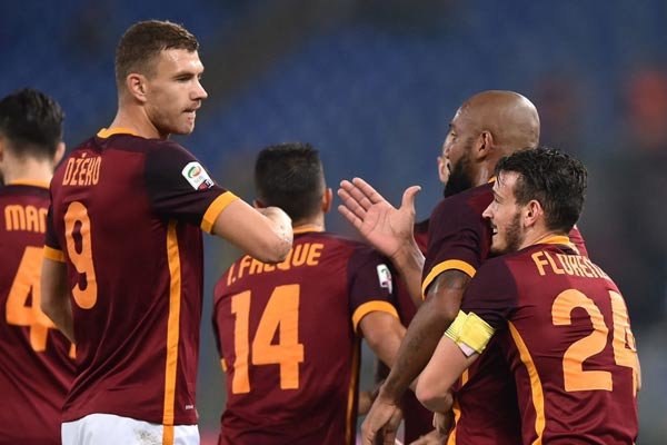 پیروزی تیم ۱۰ نفره رم در زمین ساسولو