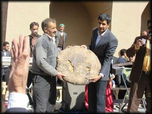 پخت بزرگترین نان کرنو در جشنواره رشکوئیه یزد