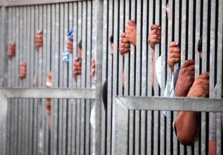 ۲۸ نفر از زندانیان ندامتگاه های استان هرمزگان مورد عفو قرار گرفتند