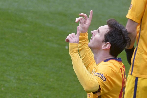 پیروزی پرگل بارسلونا در زمین ایبار/ مسی این بار ۲ گل زد