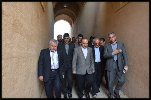  بازدید رئیس سازمان میراث فرهنگی کشوراز سرو کهنسال و خانه تاریخی آقازاده ابرکوه 