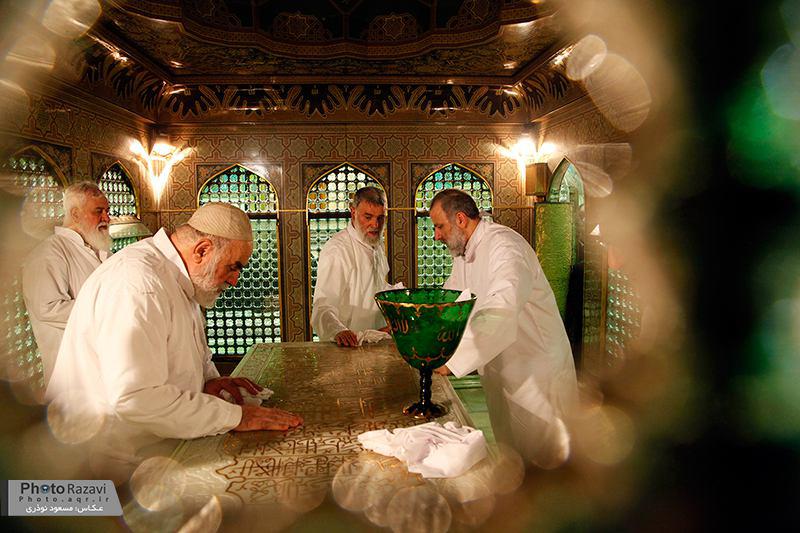 باز پای دلدادگی درمیان است...