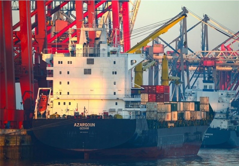 پهلوگیری اولین کشتی‌ ایرانی پس از لغو تحریم‌ها 