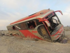 واژگونی اتوبوس در اصفهان با ۱۱ کشته و زخمی