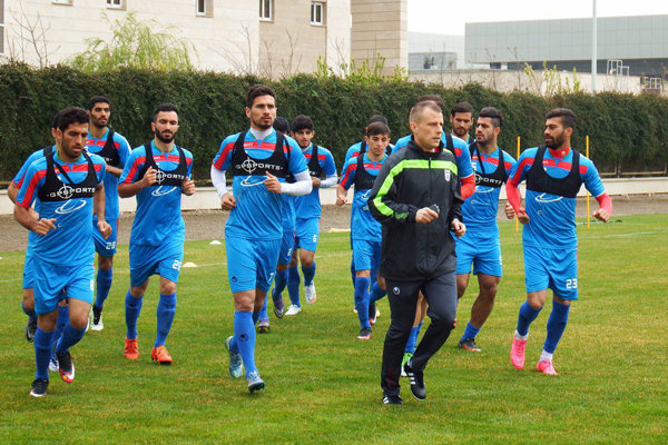 اعلام آخرین وضعیت مربیگری نکونام در تیم ملی و بازی با ترکیه