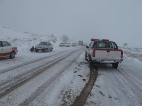 برف و یخبندان در تایباد سبب افزایش ۴۰۰ درصدی آمار تصادفات شد