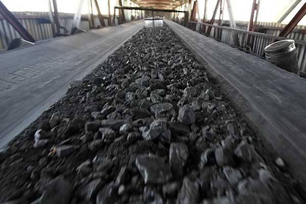 وضع عوارض برای صادرات سنگ‌آهن خام از سال آینده/ نخستین طرح از ۷ طرح فولادی راه اندازی می‌شود