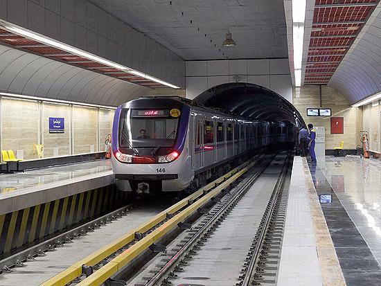  مترو تهران در شب‌های قدر رایگان شد