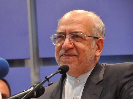 مسئولان دولتی از حضور بخش خصوصی در سفر وزیر صنعت به فارس نگرانند