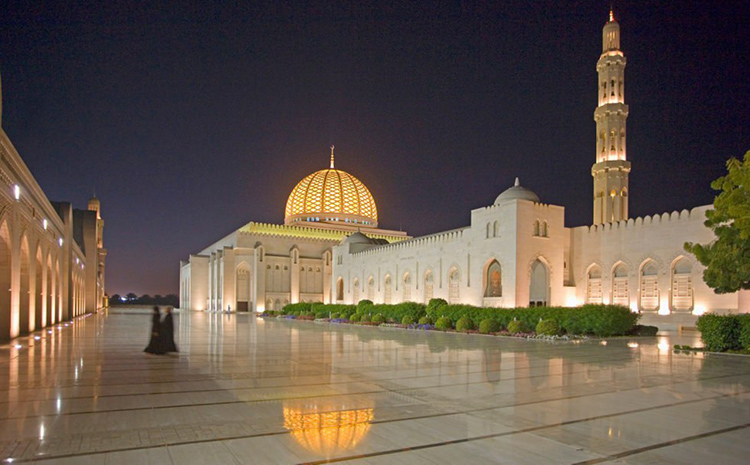 مسجد با شکوه سلطان قابوس+تصاویر