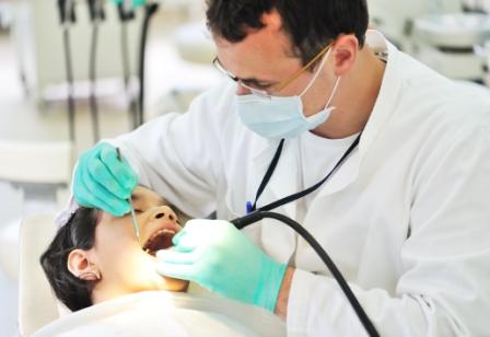جهاد دندانپزشکان در حاشیه شهر مشهد