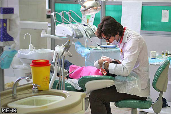 ۴ دهک اول جامعه به سراغ دندانپزشک نمی روند