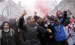 دستور وزیر کشور فرانسه به پلیس برای سرکوب معترضان اصلاح قانون کار