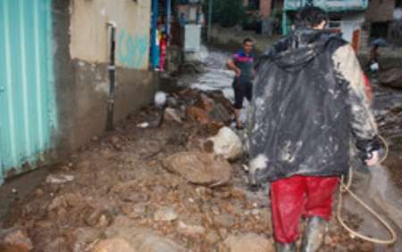 خسارت ۱۳۰ میلیارد ریالی بارندگی به واحدهای مسكونی بروجرد