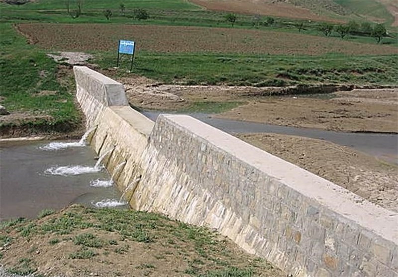 احداث ۸۶ سازه آبخیزداری در بوشهر/۱۰۰ میلیون متر مکعب آب به ذخیره آبی افزوده شد 