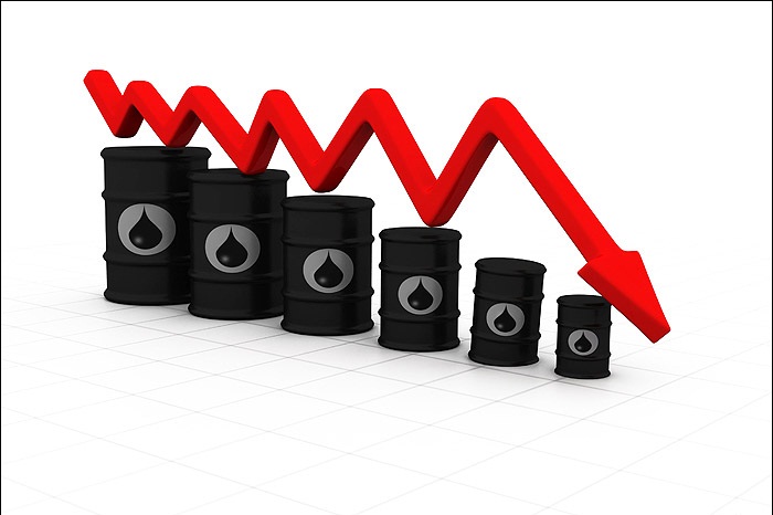 سقوط بهای نفت، غیر قابل مهار شده است