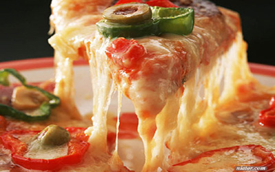 ۶۰ درصد پنیر پیتزاها در کارگاه‌های زیرزمینی تولید می‌شود


