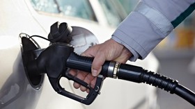 دولت برای اختصاص  سهمیه بنزین سفر برنامه ریزی کند/وزیر گردشگری پیگیر بنزین سفر باشد  