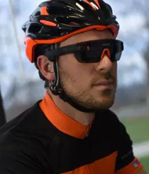 دوچرخه سواران المپیکی آمریکا از این عینک های هوشمند استفاده می کنند+تصاویر