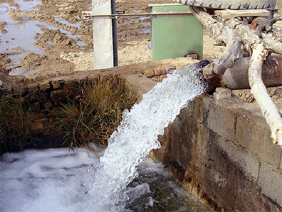 احداث مخزن ذخیره آب دو هزار مترمکعبی برای شهر قاسم آباد