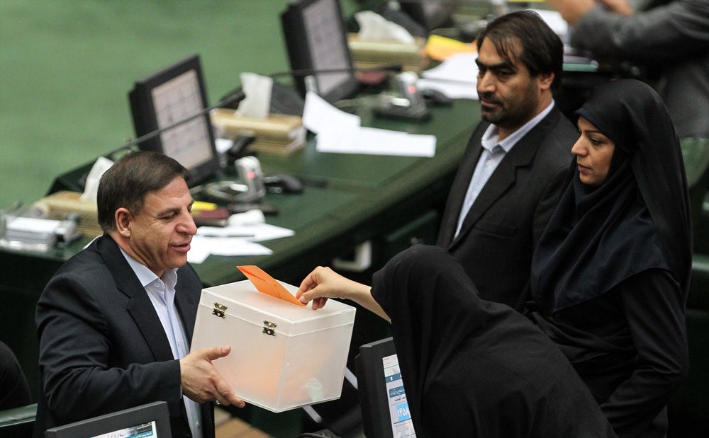 مجلس ۳ حقوقدان شورای نگهبان را انتخاب کرد