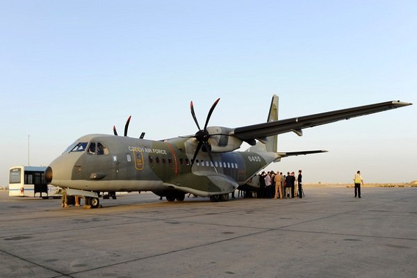فرود هواپیمای حامل کمکهای انسانی جمهوری چک در فرودگاه دمشق    