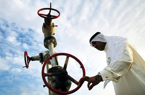 عقب‌نشینی عربستان، نفت را گران کرد