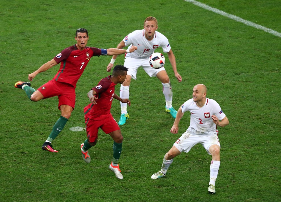 پرتغال بدون برد به نیمه نهایی رسید/ وداع لهستان با جام