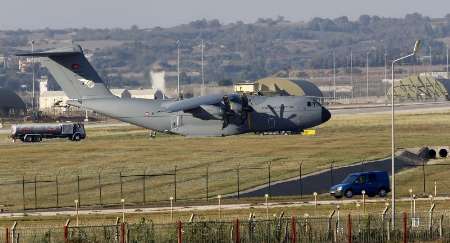 وزیرخارجه ترکیه موافقت باروسیه درباره پایگاه هوایی اینجرلیک را تکذیب کرد