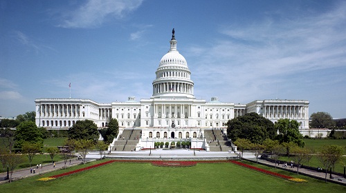  ساختمان کنگره آمریکا در وضعیت امنیتی