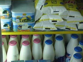 گلایه شهروندان مشهدی از افزایش قیمت شیر