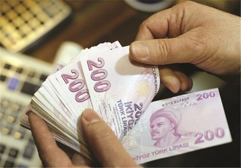 کاهش دوباره ارزش لیر ترکیه در برابر دلار
