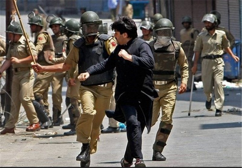  تصاویر/ سرکوب اعتراضات در کشمیر