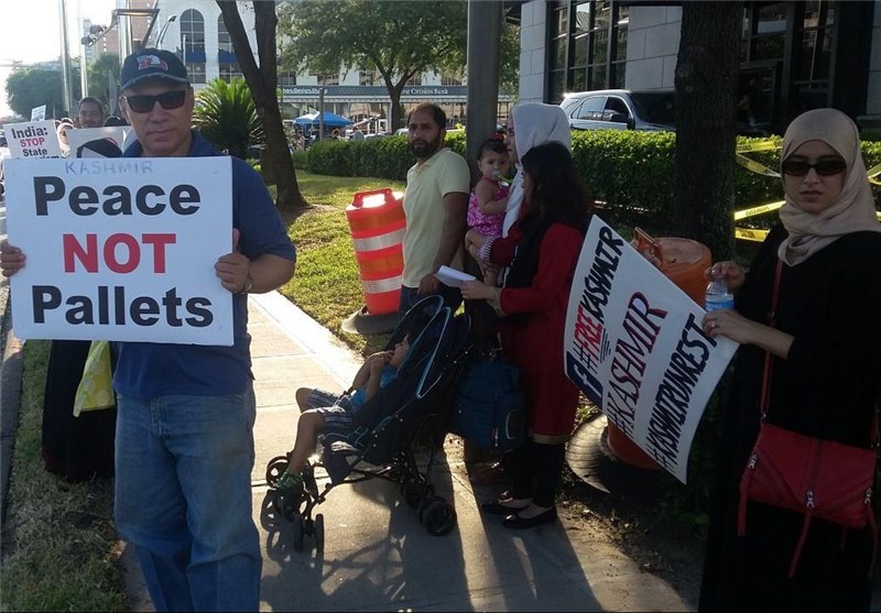 مسلمانان آمریکا علیه جنایات هند در کشمیر تظاهرات کردند+تصاویر