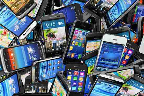  گوشی موبایل در سه راهی تولید، واردات یا قاچاق 