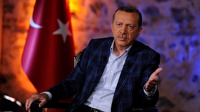 اردوغان: دموکراسی به معنای ایستادن مقابل کودتاست  